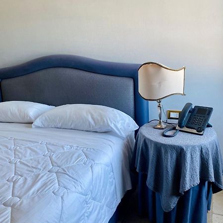 Hotel Saraceno Al Faro تارانتو المظهر الخارجي الصورة