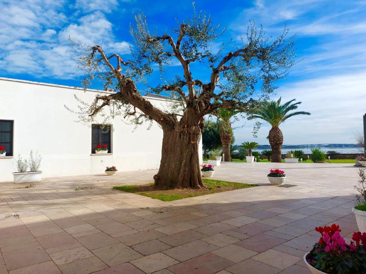 Hotel Saraceno Al Faro تارانتو المظهر الخارجي الصورة