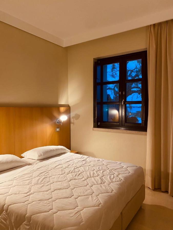Hotel Saraceno Al Faro تارانتو المظهر الخارجي الصورة