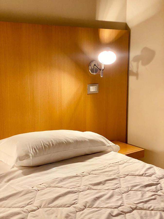 Hotel Saraceno Al Faro تارانتو المظهر الخارجي الصورة