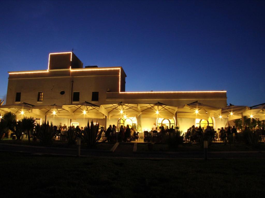 Hotel Saraceno Al Faro تارانتو المظهر الخارجي الصورة