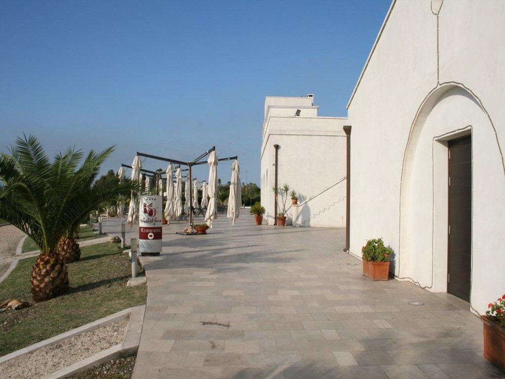 Hotel Saraceno Al Faro تارانتو المظهر الخارجي الصورة