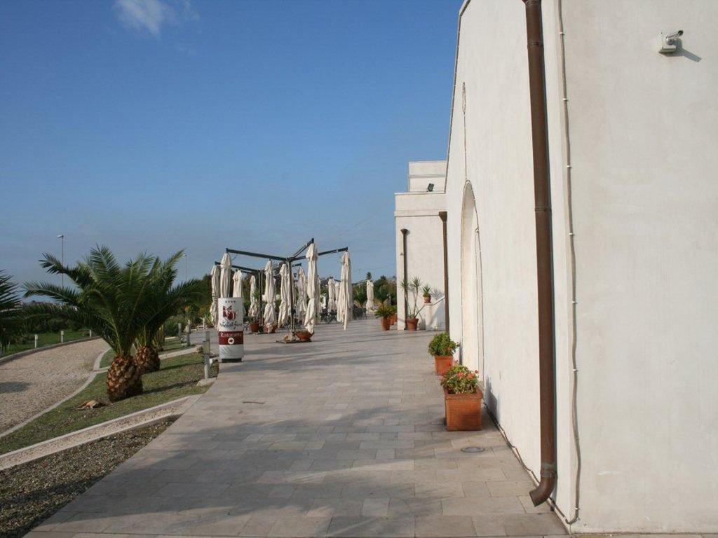 Hotel Saraceno Al Faro تارانتو المظهر الخارجي الصورة